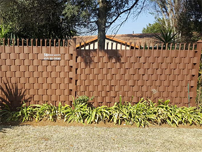 Palisade Fence Weaving Palisade Fence Weaving