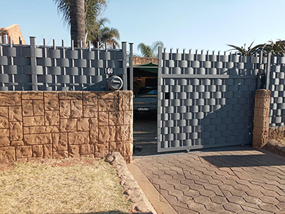 Palisade Fence Weaving Palisade Fence Weaving